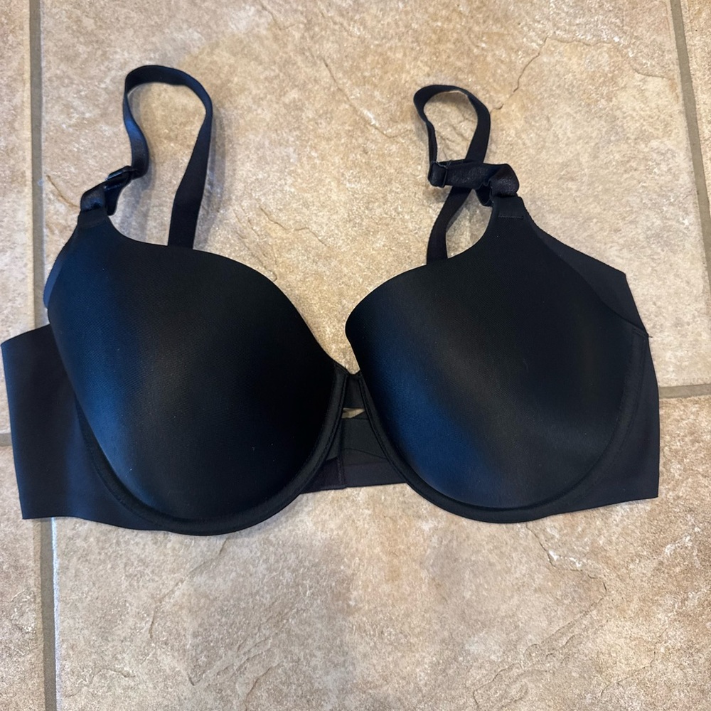 Warner’s Black T-Shirt Bra